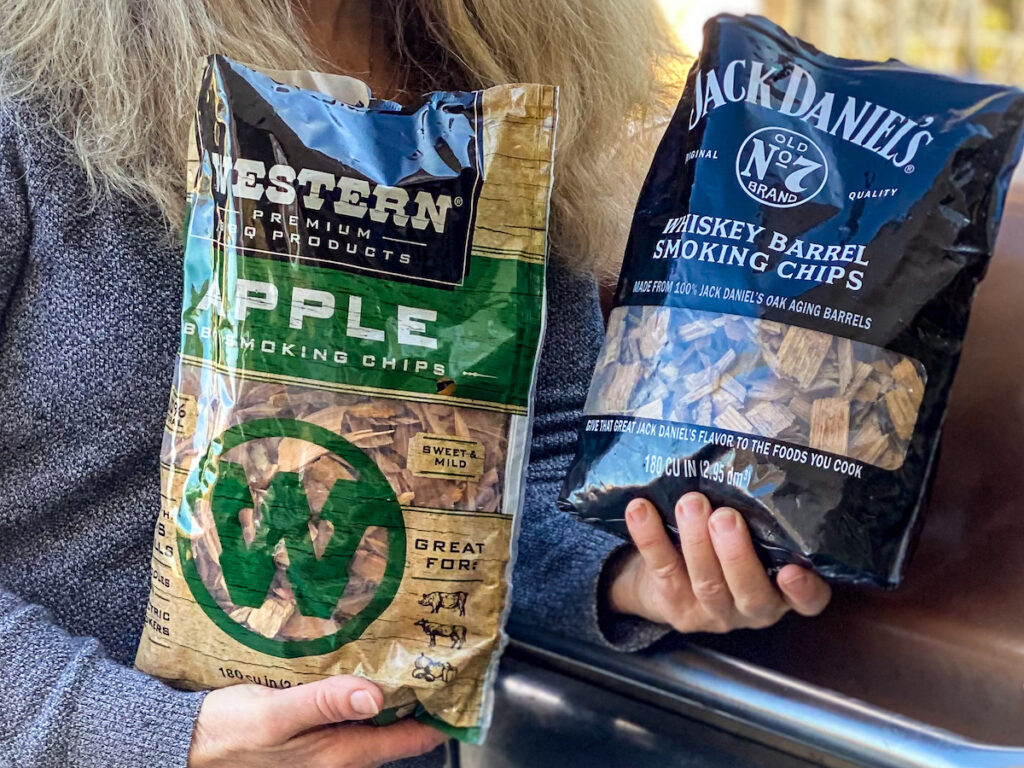 Apple and Jack Daniel's Whiskey Barrel Western Smoking Chips 