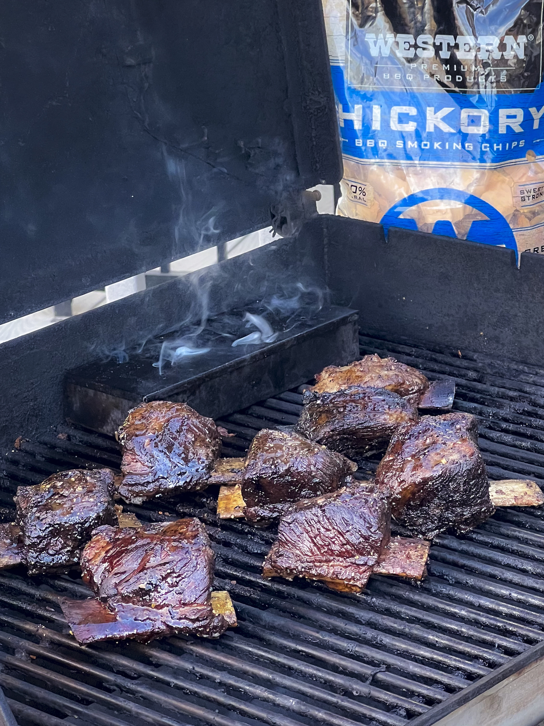 How to use a Smoker Box on a Gas Grill - Grilling Grandma